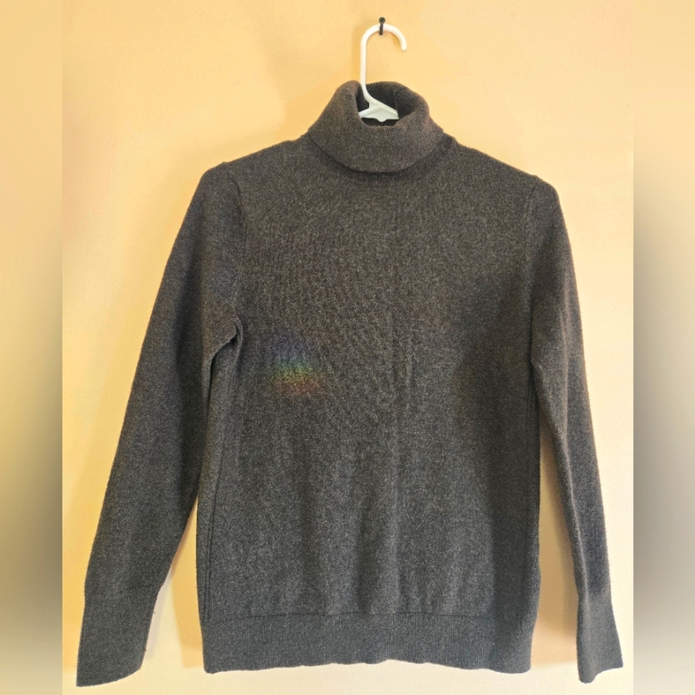 Banana Republic turtleneck sweater